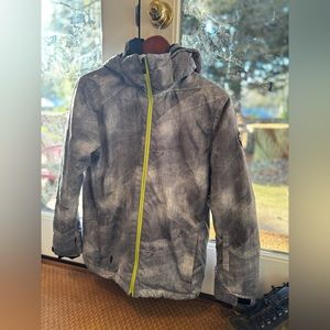 Quicksilver size 14 young man snowboarding jacket
